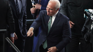 Annoyingly Coy Report: Eagles Owner Jeffrey Lurie Called Donald Trump's Presidency "Disastrous"